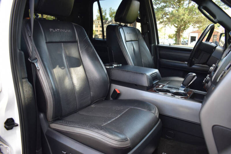 2016 Ford Expedition EL Platinum