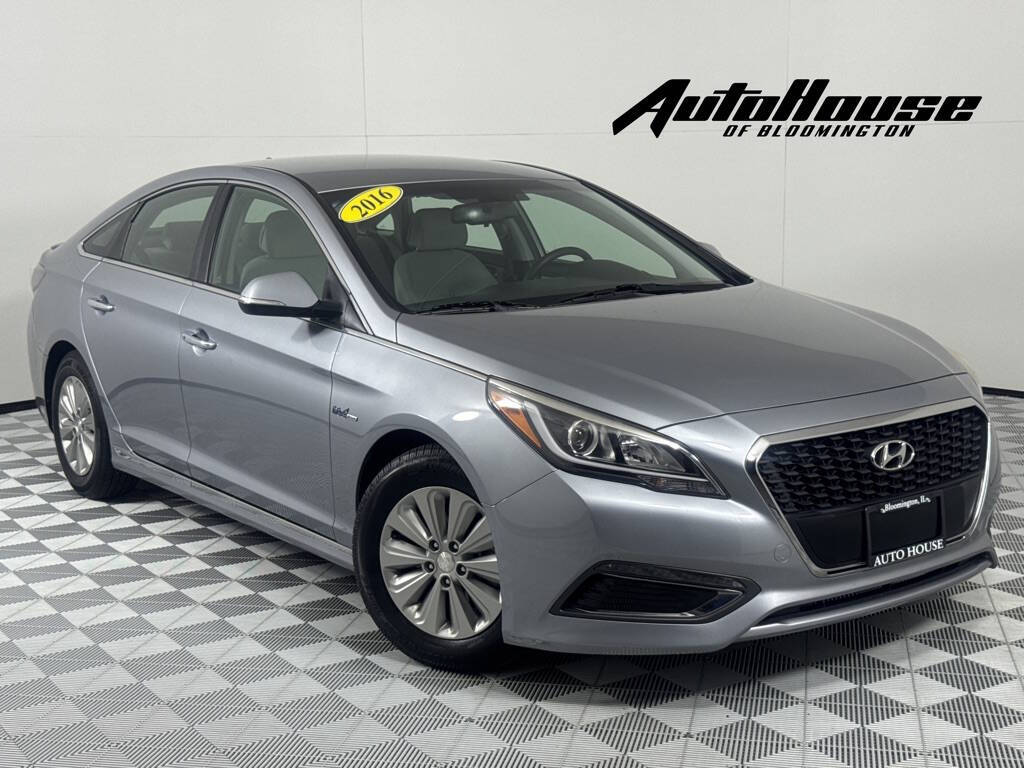 2016 Hyundai Sonata Hybrid SE 4dr Sedan's photo