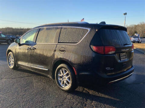 2020 Chrysler Pacifica Touring L