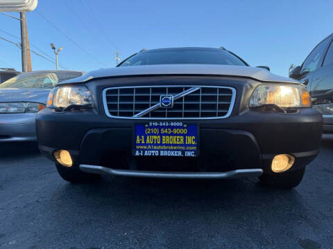 2004 Volvo XC70