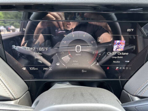 2025 GMC Yukon XL AT4