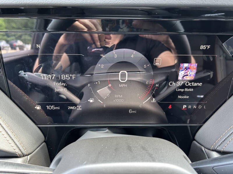 2025 GMC Yukon XL AT4