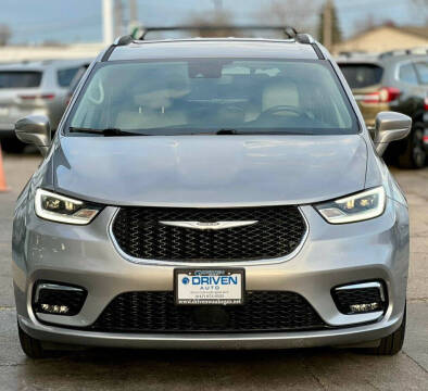 2021 Chrysler Pacifica Touring L