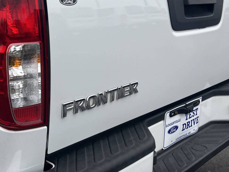 2017 Nissan Frontier S