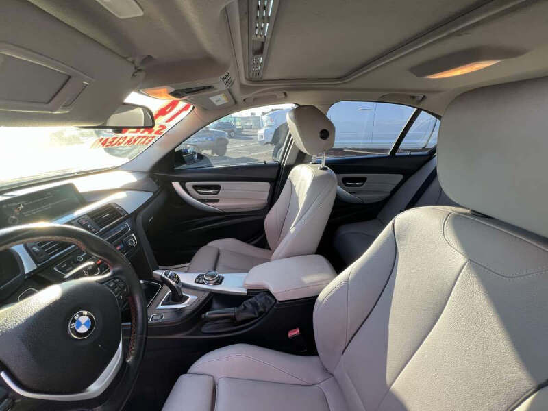 2014 BMW 3 Series 320i xDrive