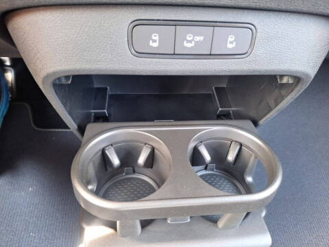 2025 Volkswagen ID. Buzz Pro S Plus 4Motion