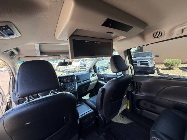 2015 Toyota Sienna