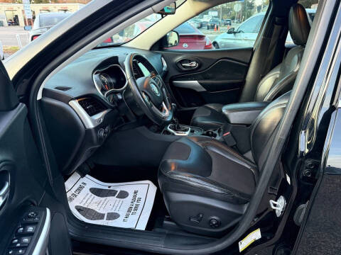 2018 Jeep Cherokee Latitude Plus
