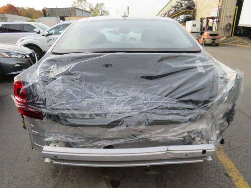 2024 Volvo S60 B5 Plus Dark Theme