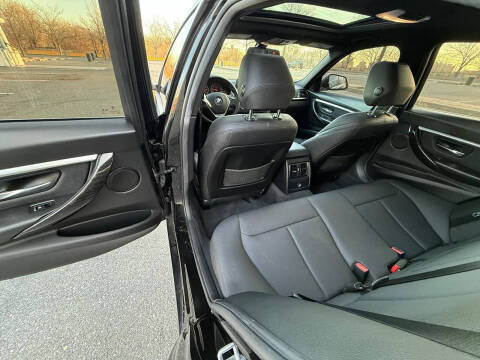 2018 BMW 3 Series 330i