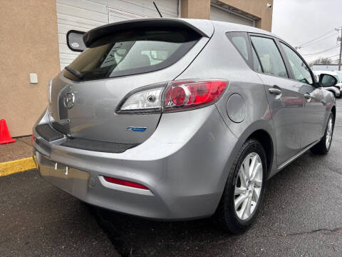 2013 Mazda MAZDA3 i Touring