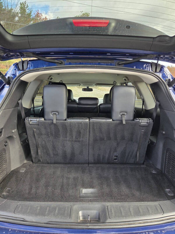 2018 Nissan Pathfinder SL