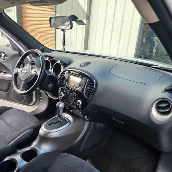 2016 Nissan JUKE SV