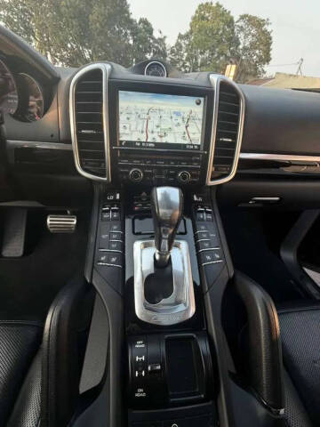 2016 Porsche Cayenne S