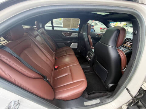 2017 Lincoln Continental Reserve