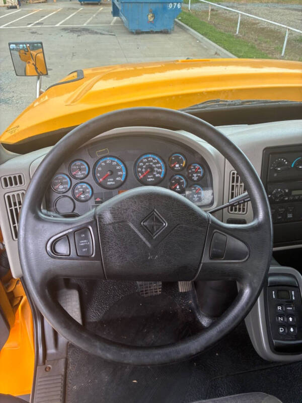 2013 International WorkStar 7400
