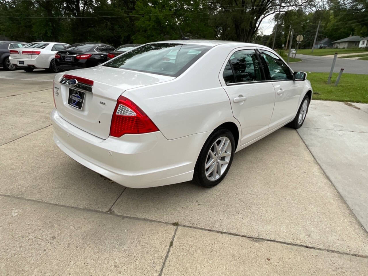 2012 Ford Fusion for sale at Auto Connection in Waterloo, IA