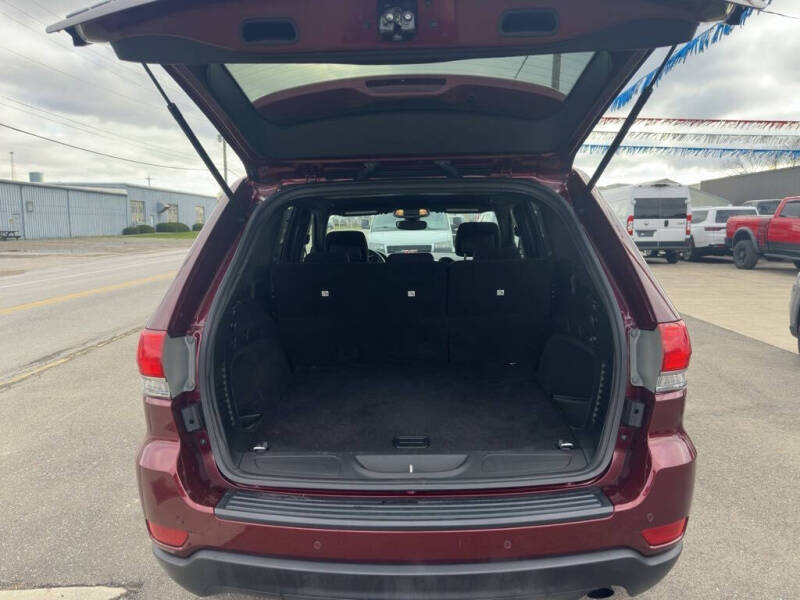 2017 Jeep Grand Cherokee Laredo