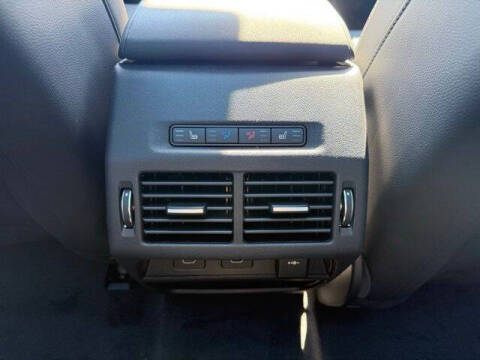 2025 Land Rover Discovery Sport P250 Dynamic SE