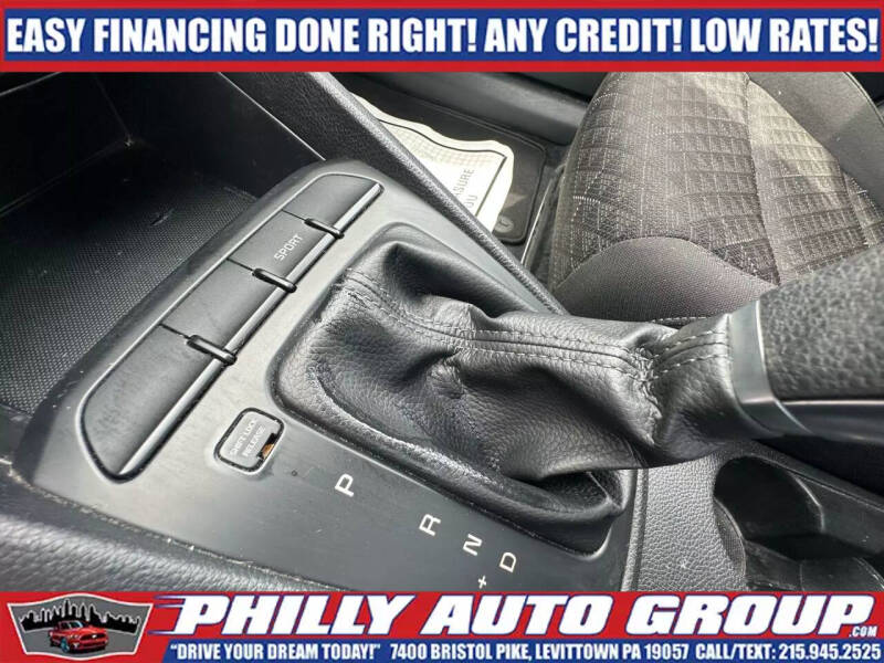 2019 Kia Rio 5-Door S