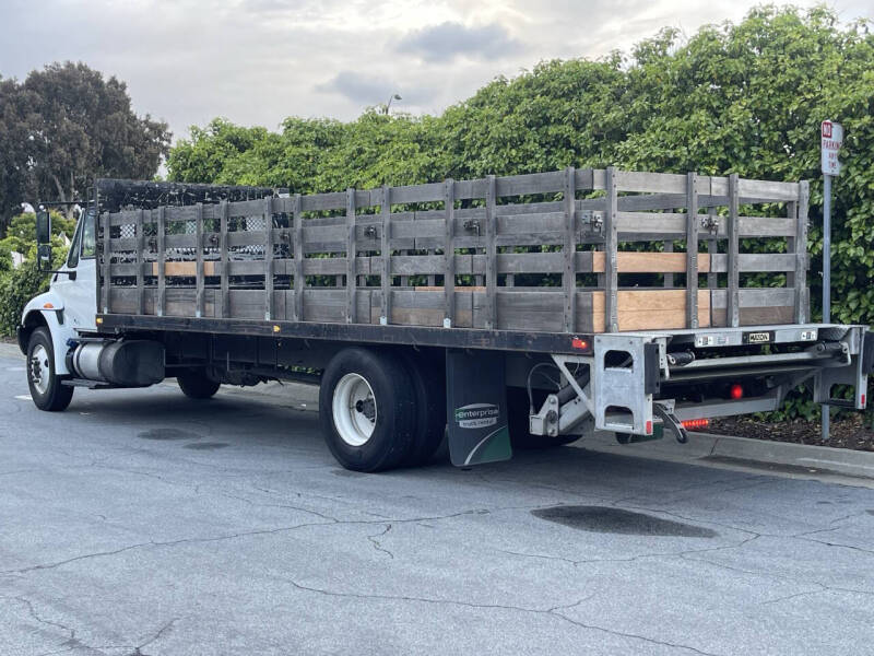 2019 International DuraStar 4300