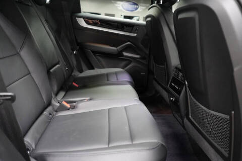 2024 Porsche Cayenne