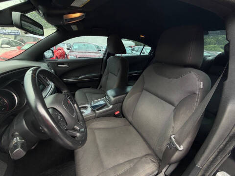 2016 Dodge Charger SE