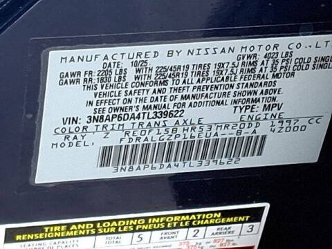 2026 Nissan Kicks SR