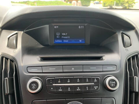 2017 Ford Focus SE