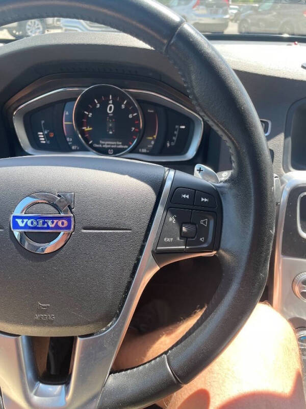 2017 Volvo S60 T5 Dynamic