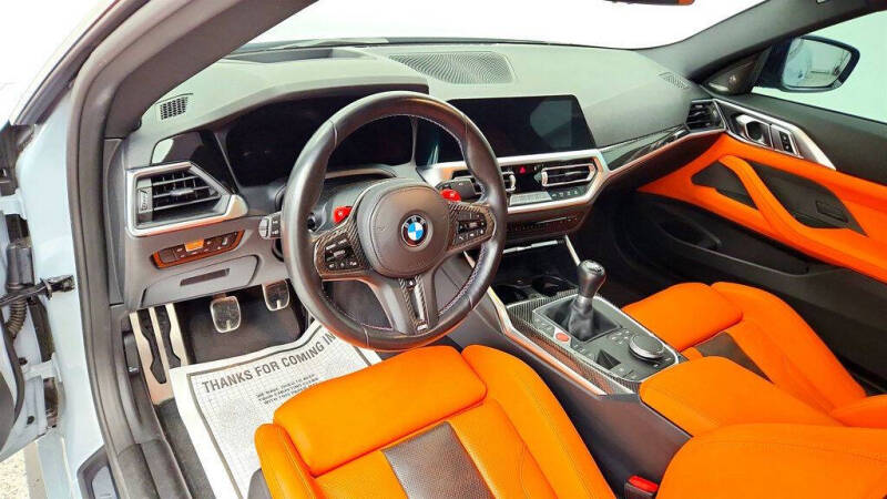 2022 BMW M4