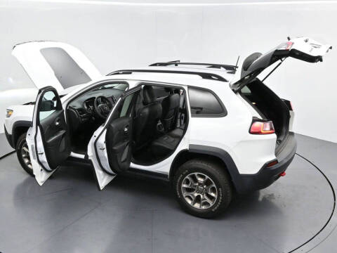 2022 Jeep Cherokee Trailhawk