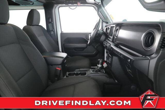 2022 Jeep Wrangler Willys