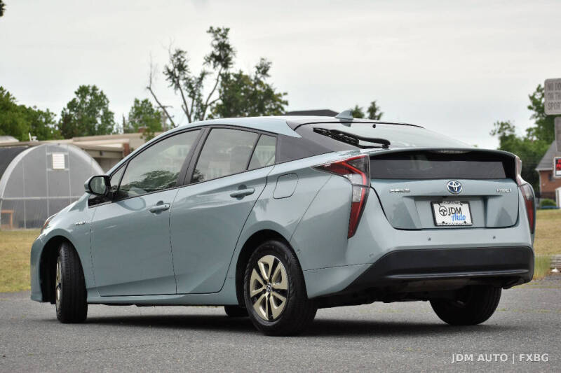 2017 Toyota Prius Two