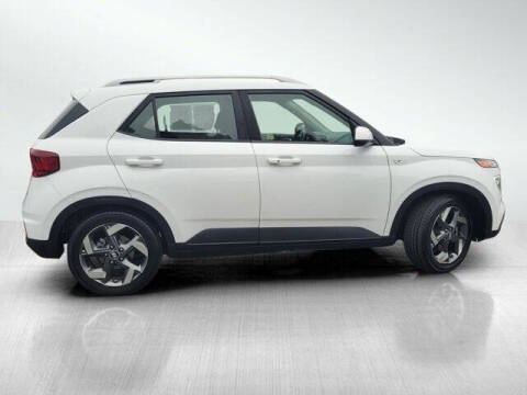 2020 Hyundai Venue SEL