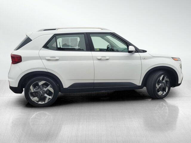 2020 Hyundai Venue SEL