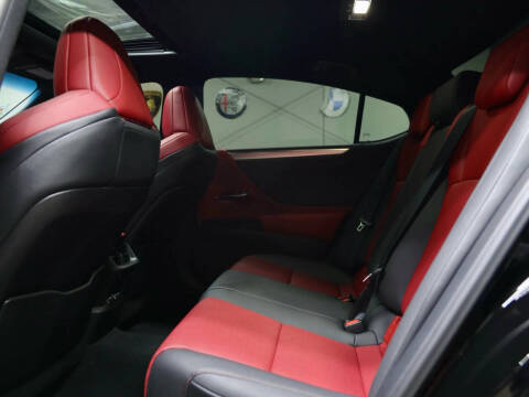 2024 Lexus ES 350 F SPORT Handling