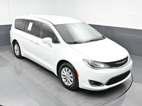2018 Chrysler Pacifica Touring Plus