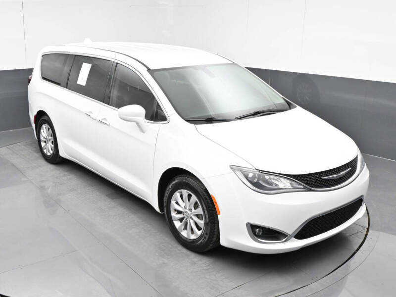 2018 Chrysler Pacifica Touring Plus