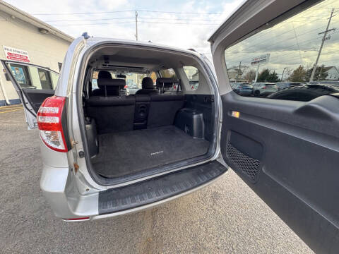 2009 Toyota RAV4 Sport