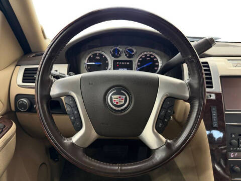 2013 Cadillac Escalade Luxury