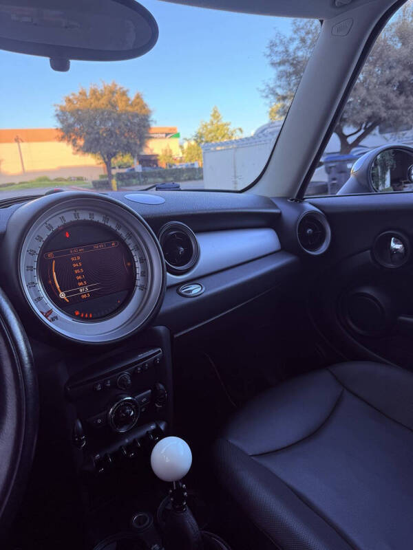 2012 MINI Cooper Hardtop