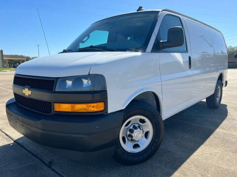 2019 Chevrolet Express for sale at AUTO DIRECT Bellaire in Houston TX