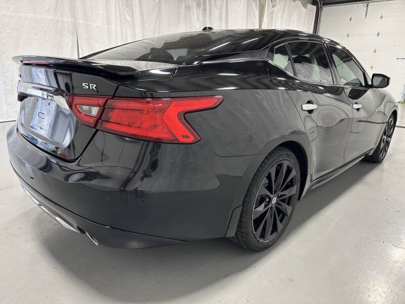 2017 Nissan Maxima 3.5 SR