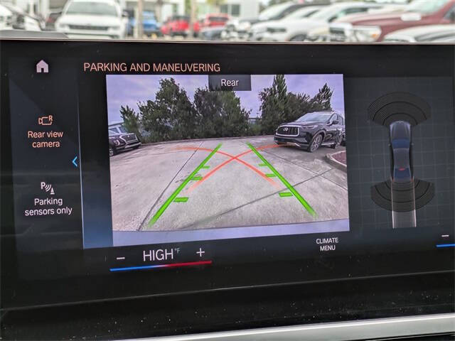 2024 BMW 3 Series 330e