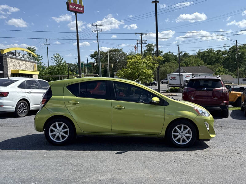 2015 Toyota Prius c Four