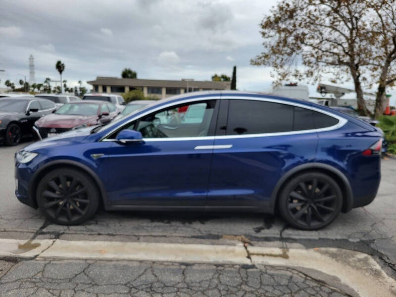 2016 Tesla Model X 90D