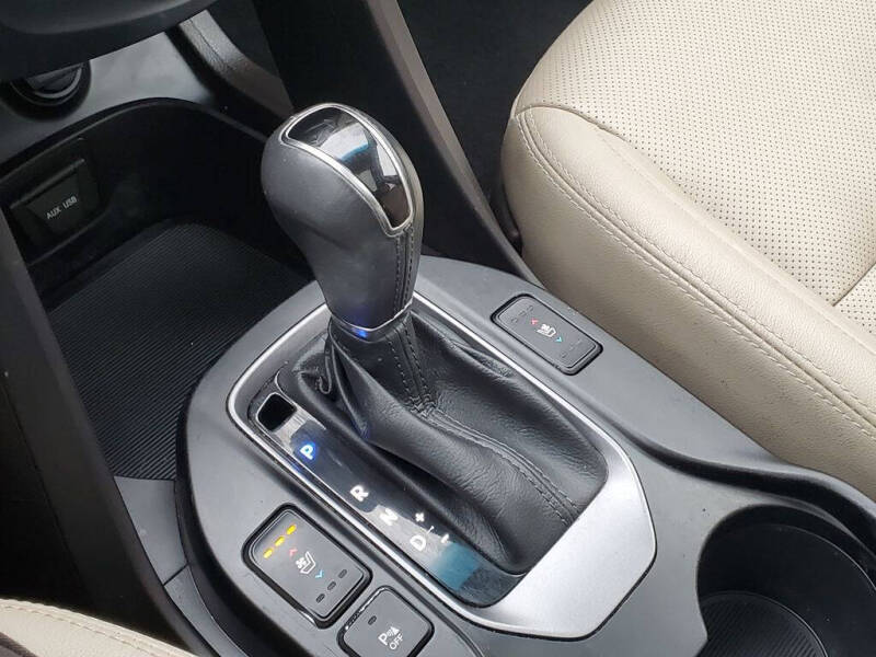 2015 Hyundai Santa Fe Limited