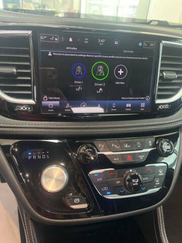 2022 Chrysler Pacifica Limited