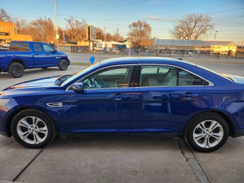 2015 Ford Taurus SEL